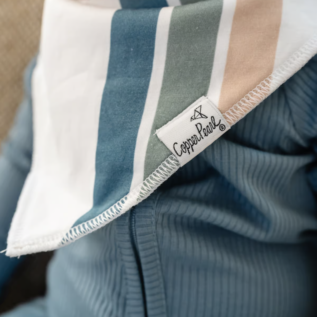 Copper Pearl Bandana Bib / Ryder