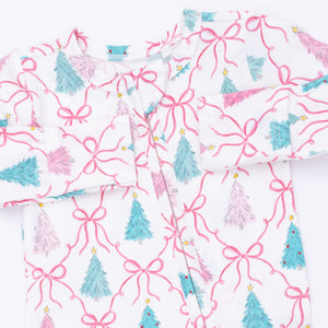 Bow Trellis Tree 2 Way Zipper Footie
