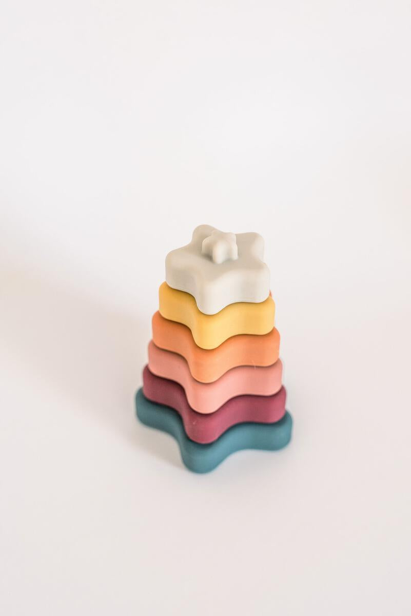 Three Hearts Stella Star Stacker / Muted***