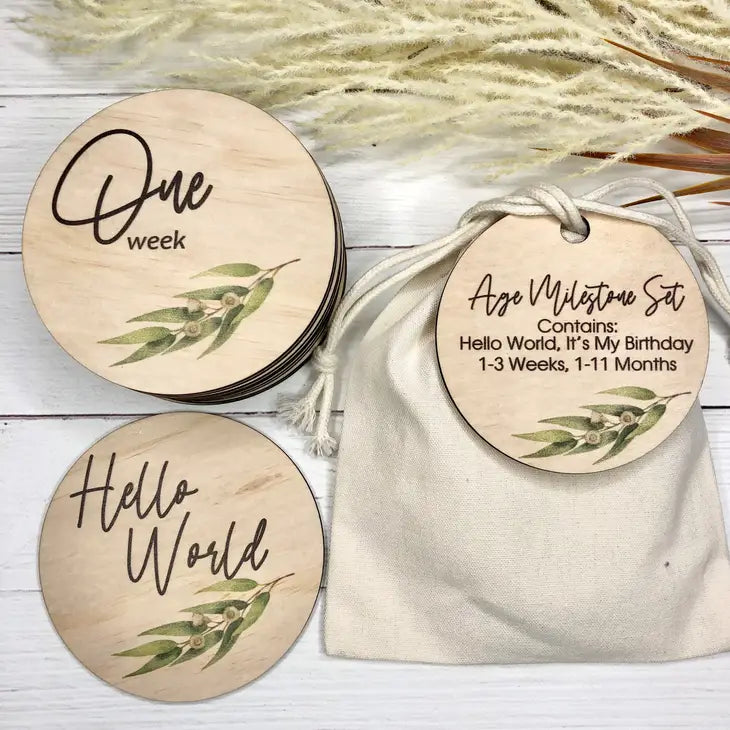 Wooden Milestone Disc 16 Piece Set / Round - Eucalyptus Leaves