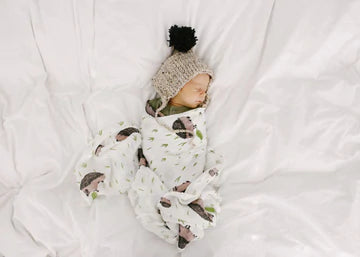 Little Unicorn Deluxe Muslin Swaddle / Hedgehog