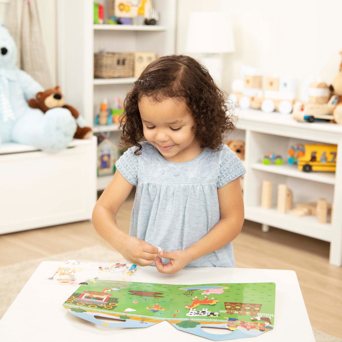 Melissa & Doug Puffy Sticker Play Set / On the Farm