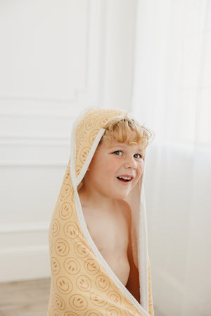 Copper Pearl Premium Knit Hooded Towel / Vance