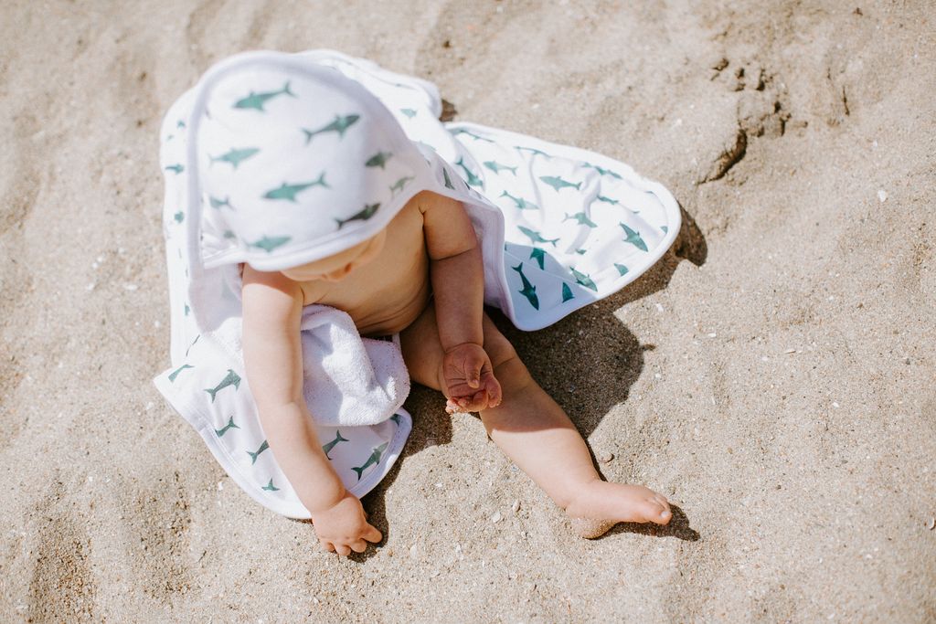 Copper Pearl Premium Knit Hooded Towel / Pacific
