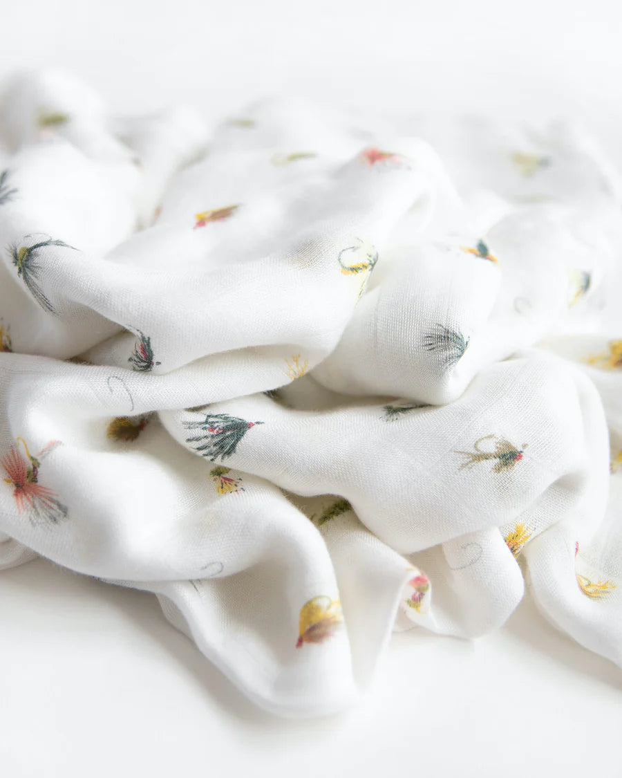 Little unicorn deluxe online swaddle