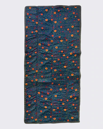 Little Unicorn Outdoor Blanket / Midnight Poppy
