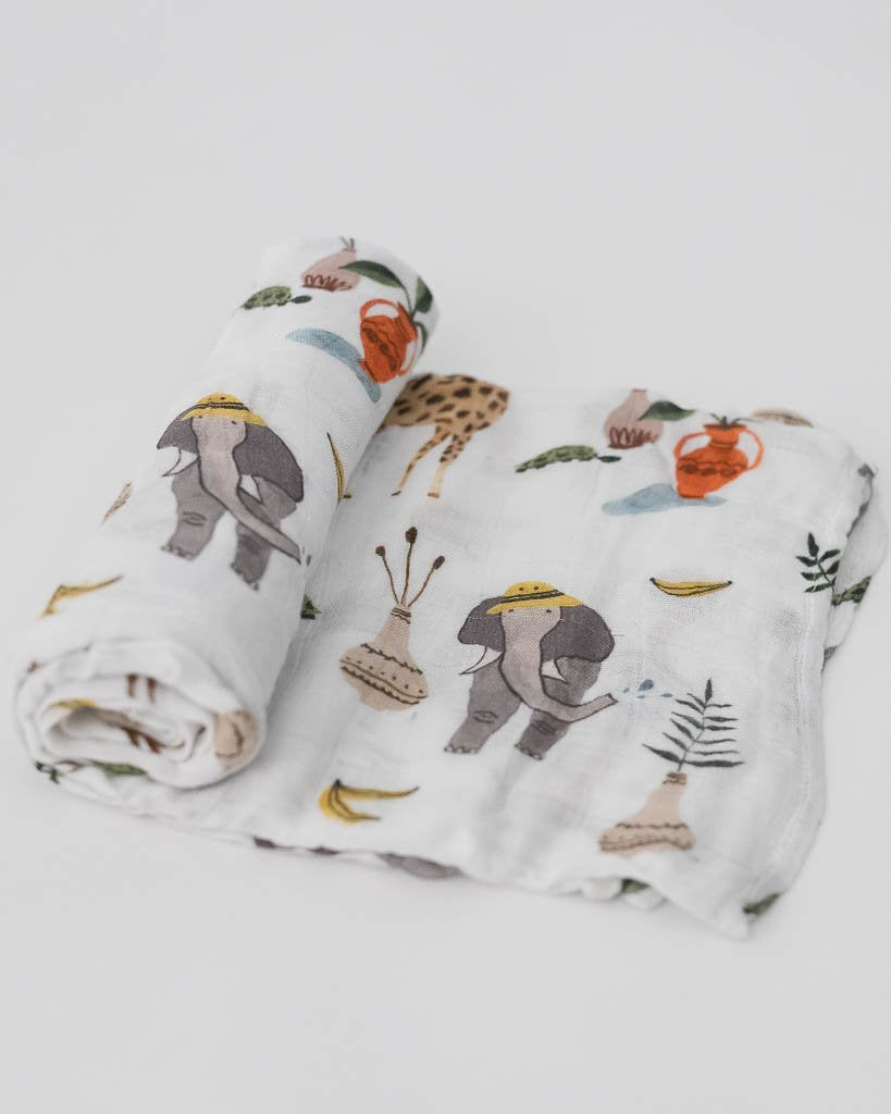 Little Unicorn Deluxe Muslin Swaddle / Safari Social