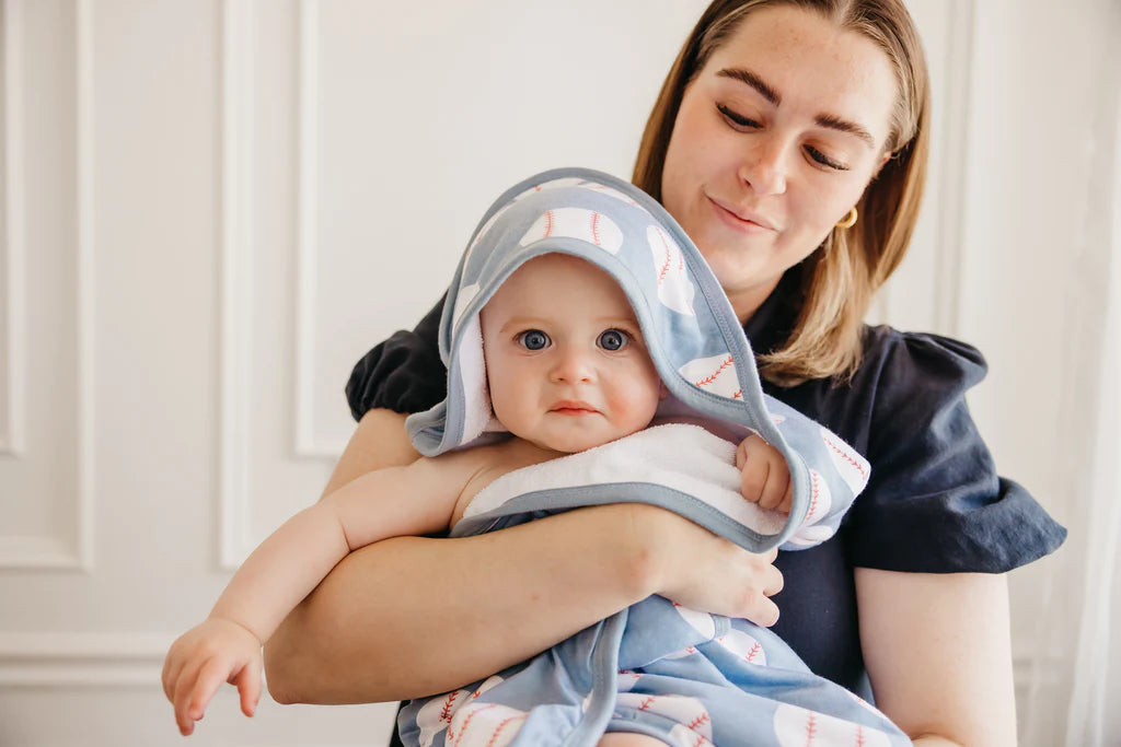 Copper Pearl Premium Knit Hooded Towel / Slugger