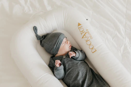 Copper Pearl Top Knot Hat / Slate