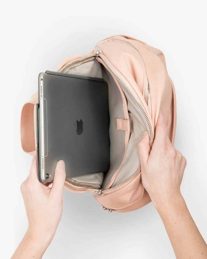 Little Unicorn Skyline Backpack / Blush - Gold Hardware