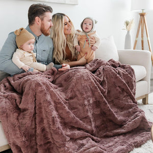 Saranoni Patterned Faux Fur XL Throw Blanket (60"x80") / Dusty Mauve